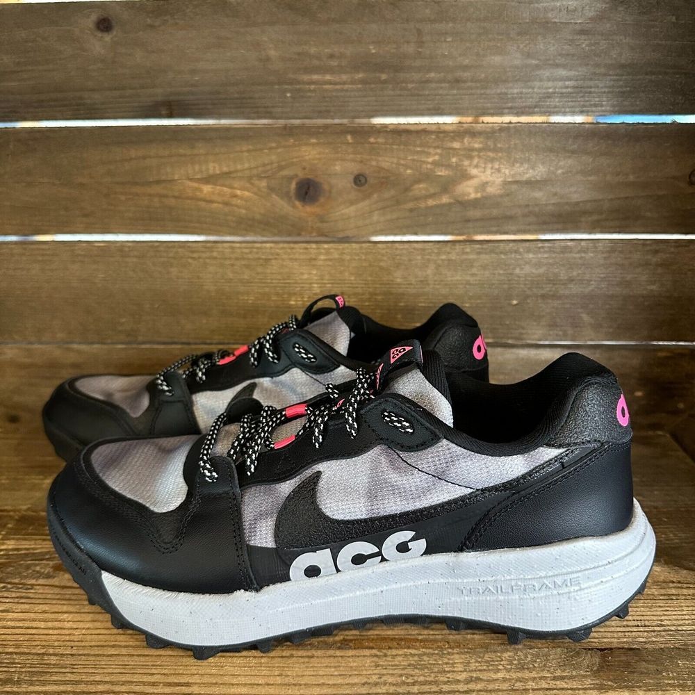 New NWOB Mens Nike ACG Lowcate SE Athletic Trail Running Shoes Sneakers Size 7